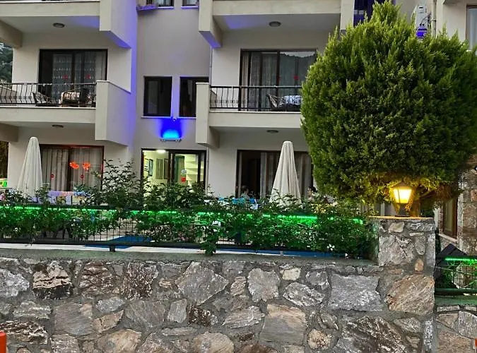 Burak Apart Turunc Marmaris