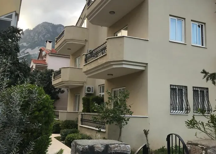 Burak Apart Turunç * Marmaris