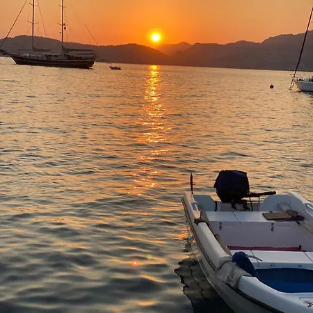 Burak Apart Turunc Marmaris